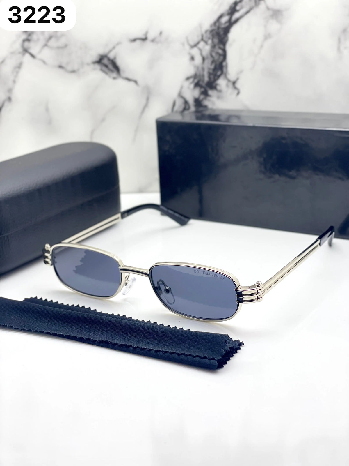 Bottega 3223 Silver Black