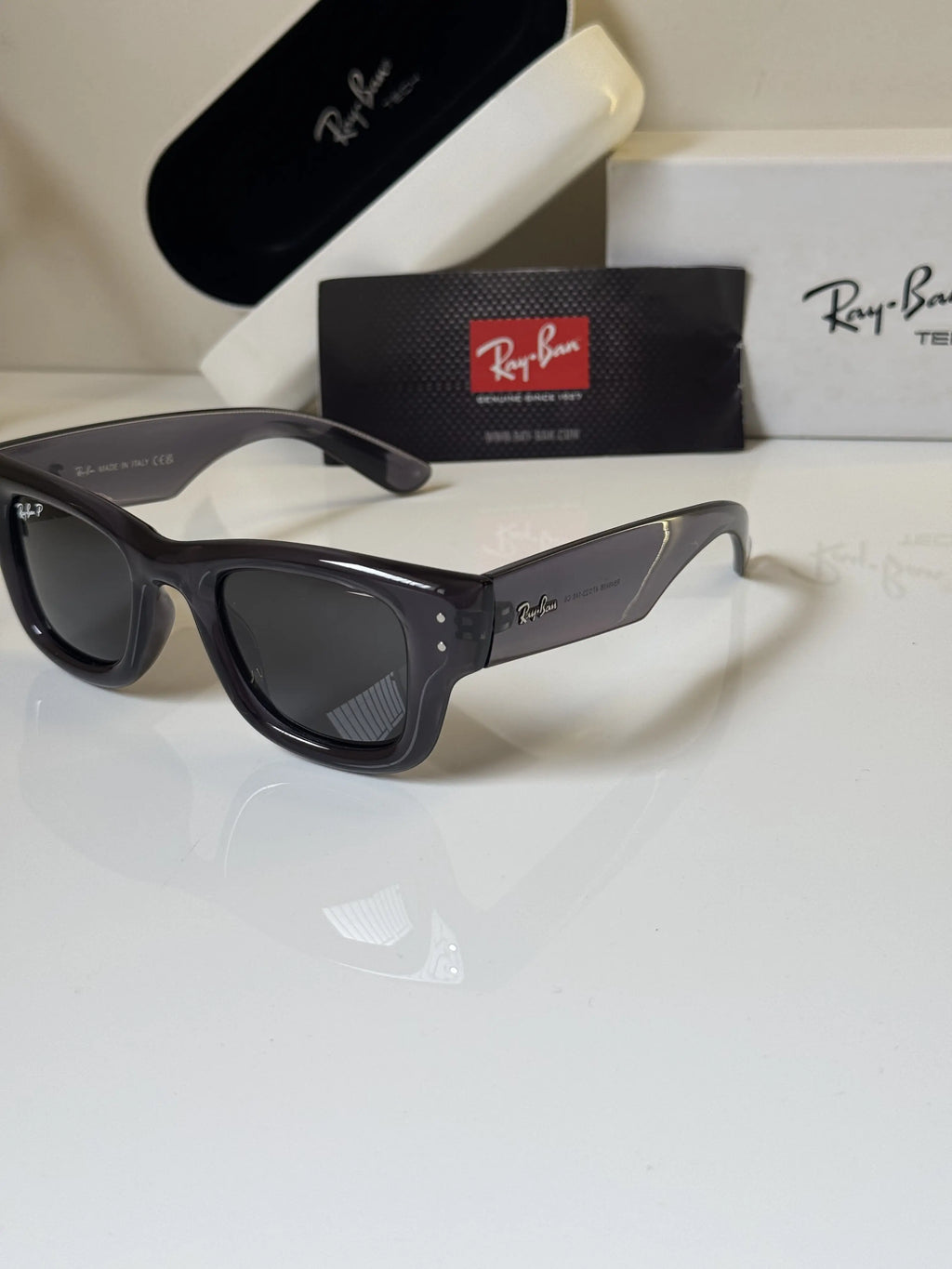 Rayban_4940_Smoke_Grey_Puffer