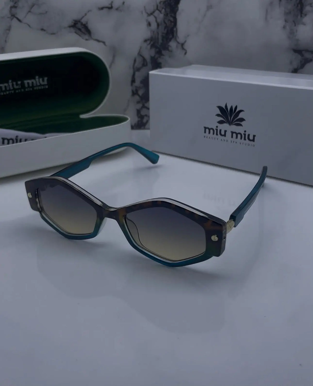 Miu Miu 277 Tiger Black
