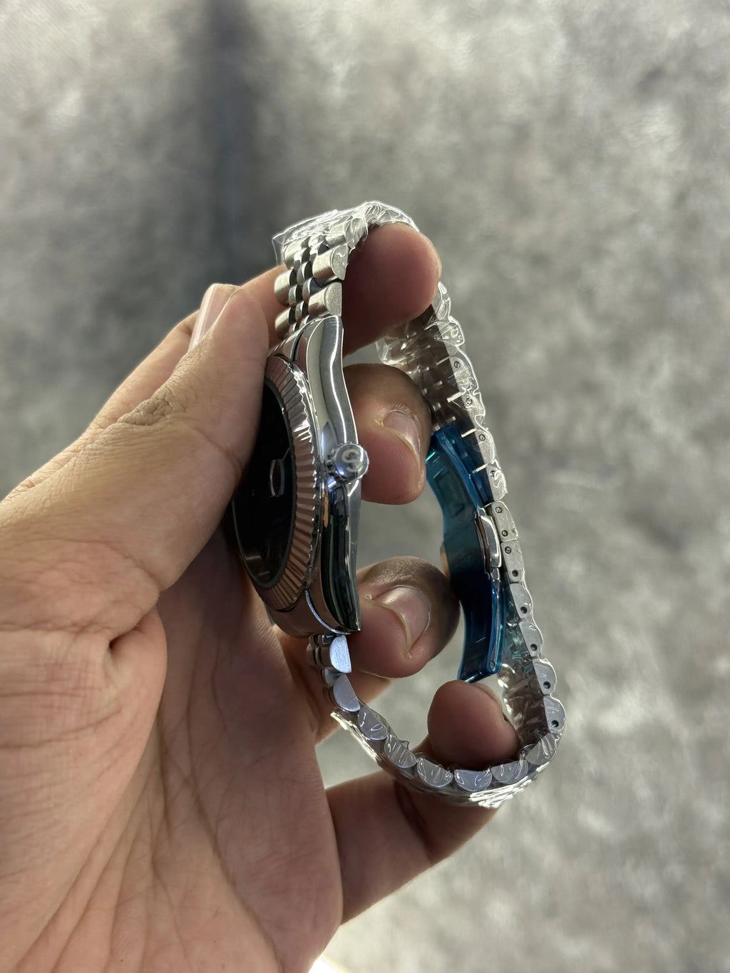 Seiko mod date just Unique blue ombre dial Date working
