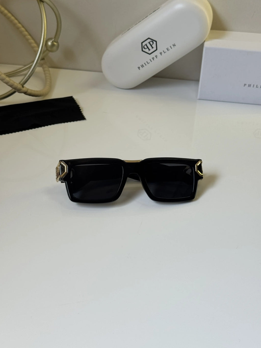 Philipp_Plein_338_Gold_Black