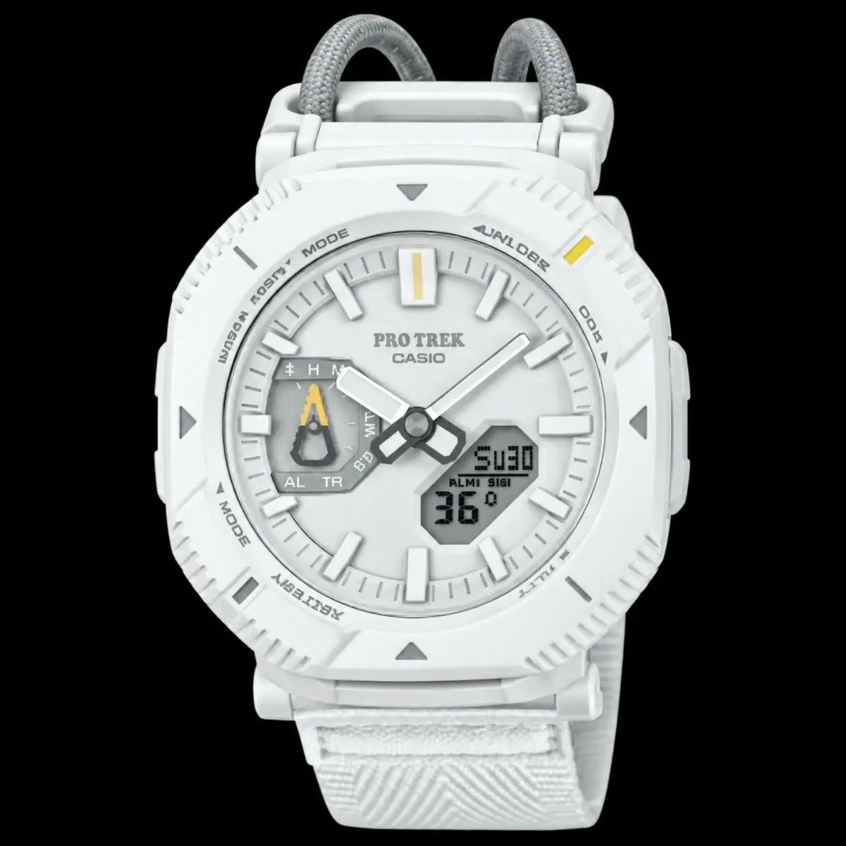 CASIO PRO TREK (WHITE)