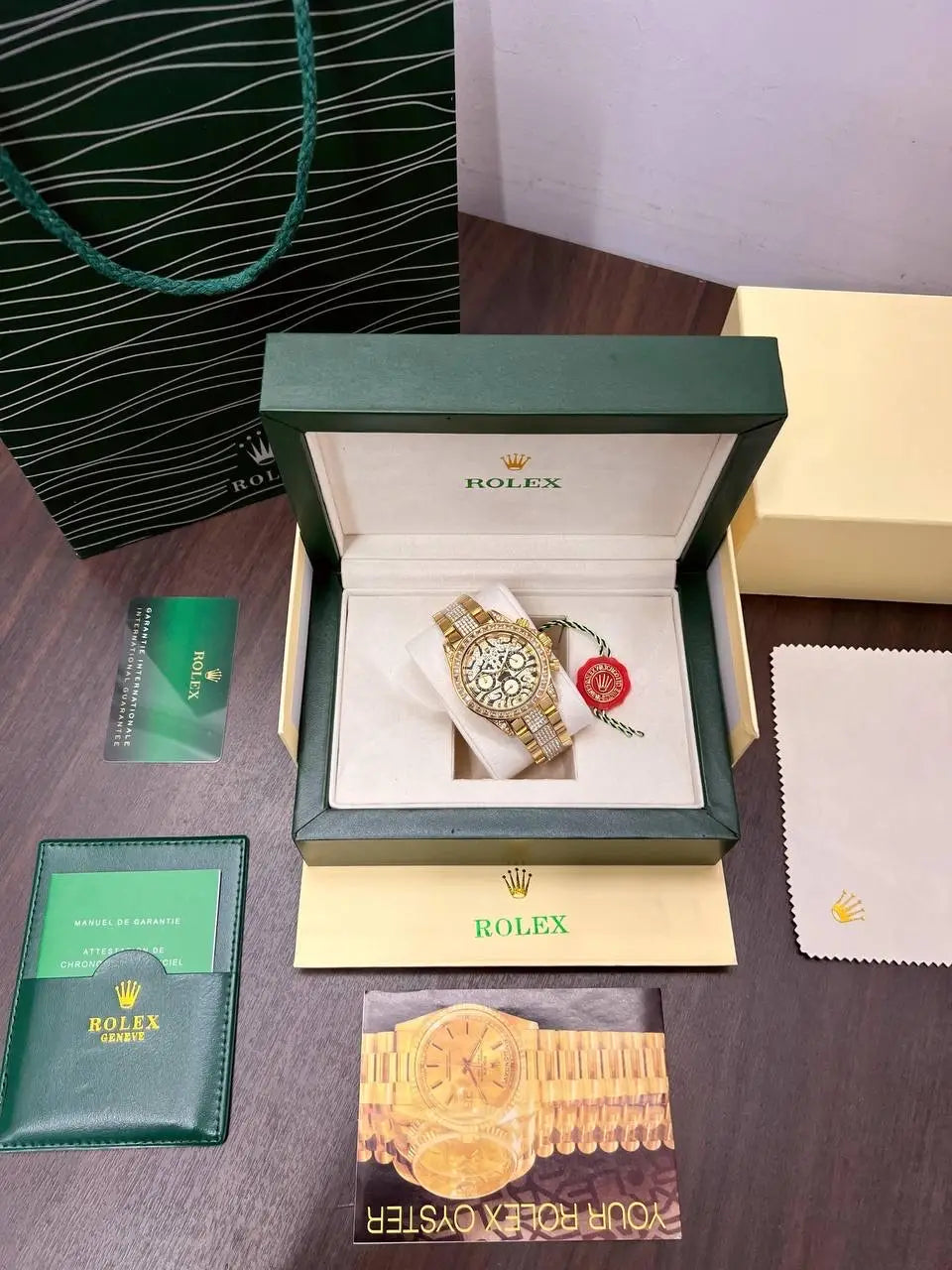 ROLEX PERPATUAL (GOLD)