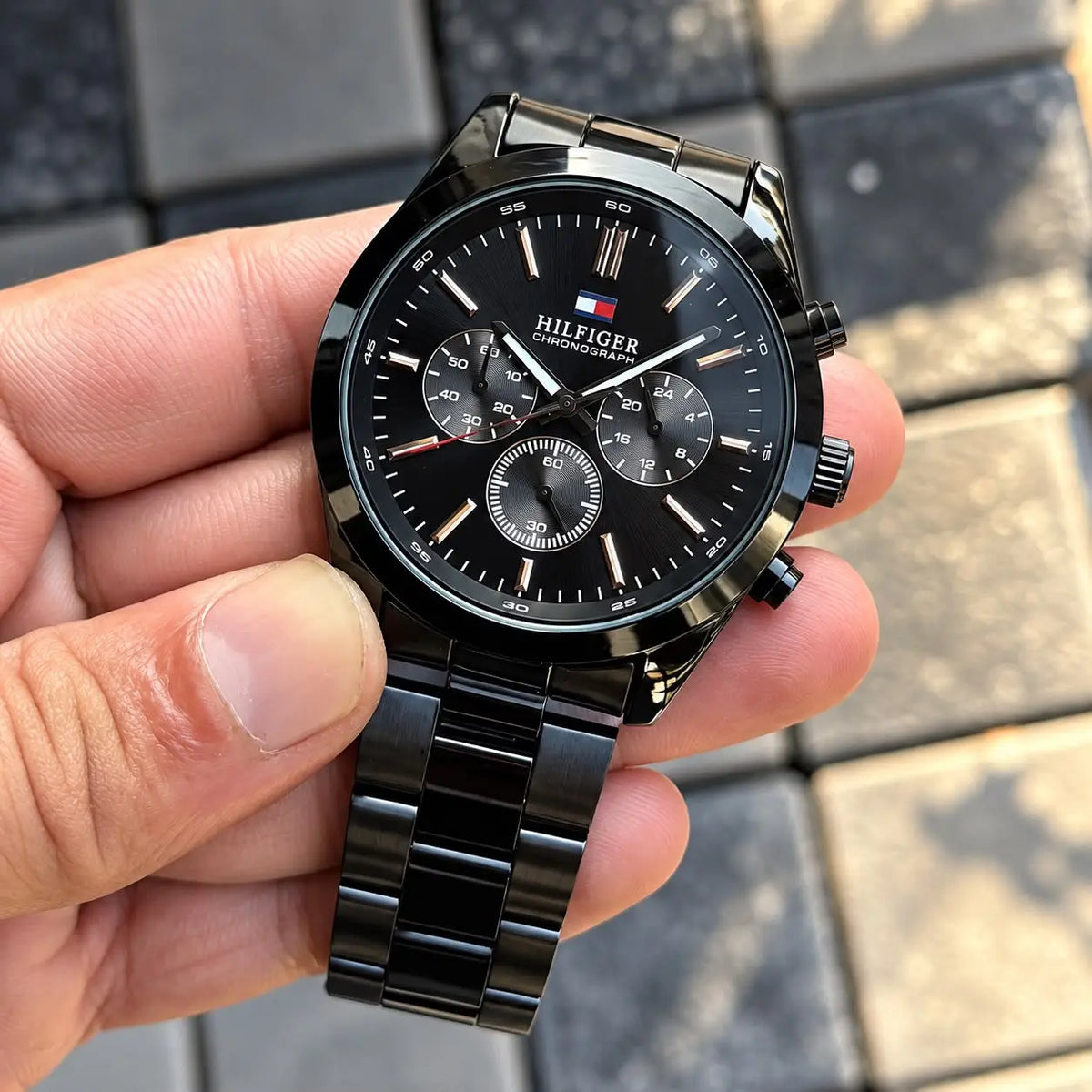 TOMMY_CHRONOGRAPH_BLACK