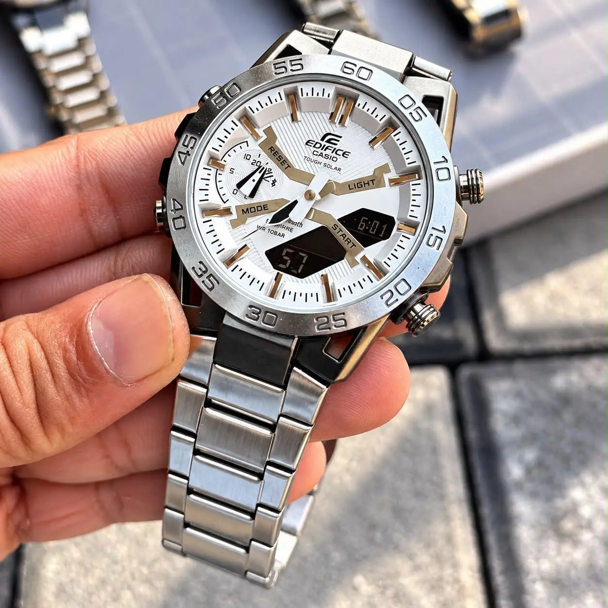 EDIFICE_CASIO_SILVER_WHITE