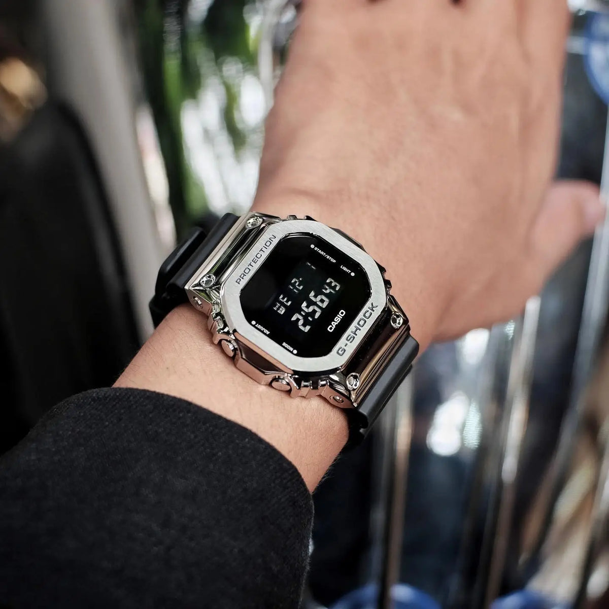 G shock Gm-5600