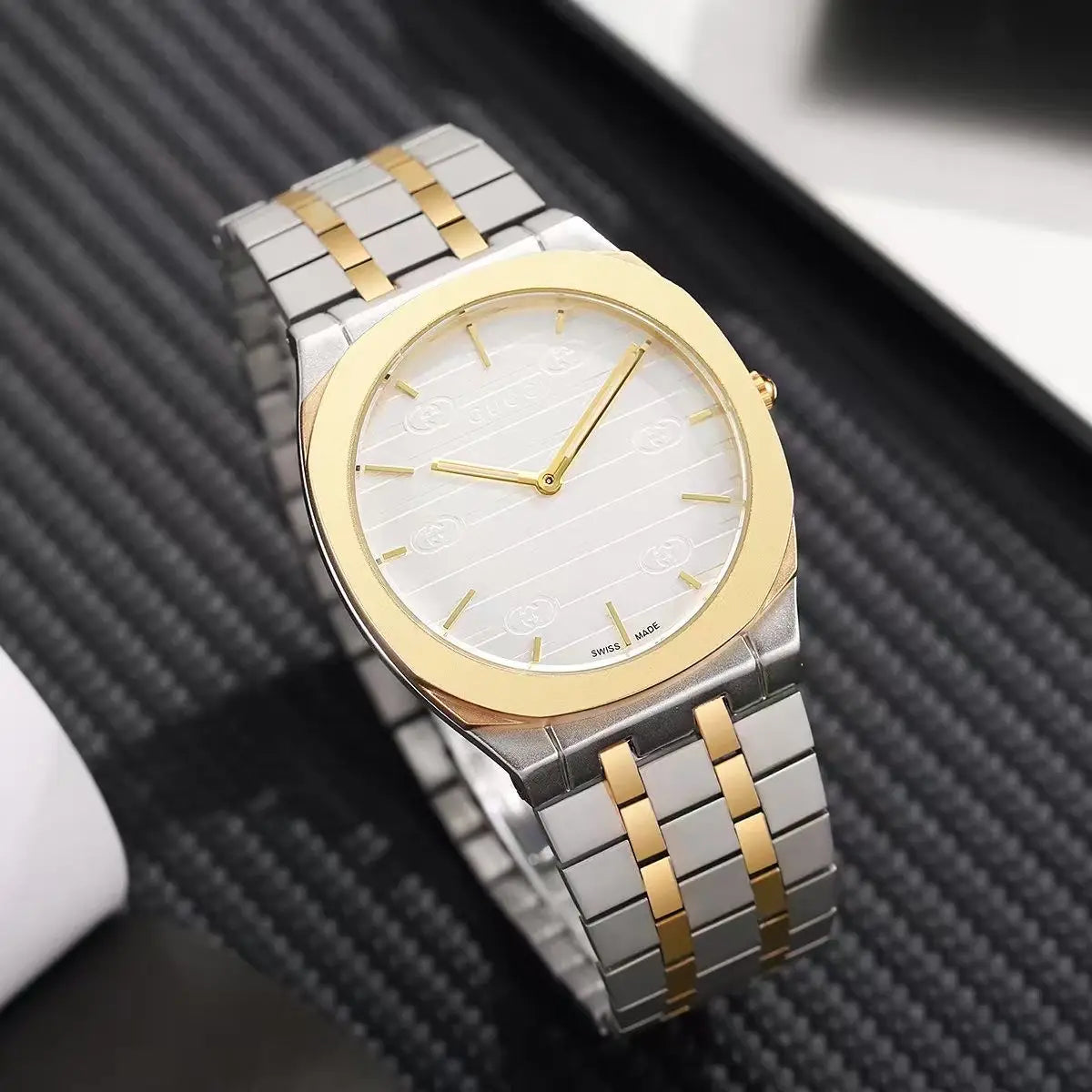 Gucc_i Slim 230
