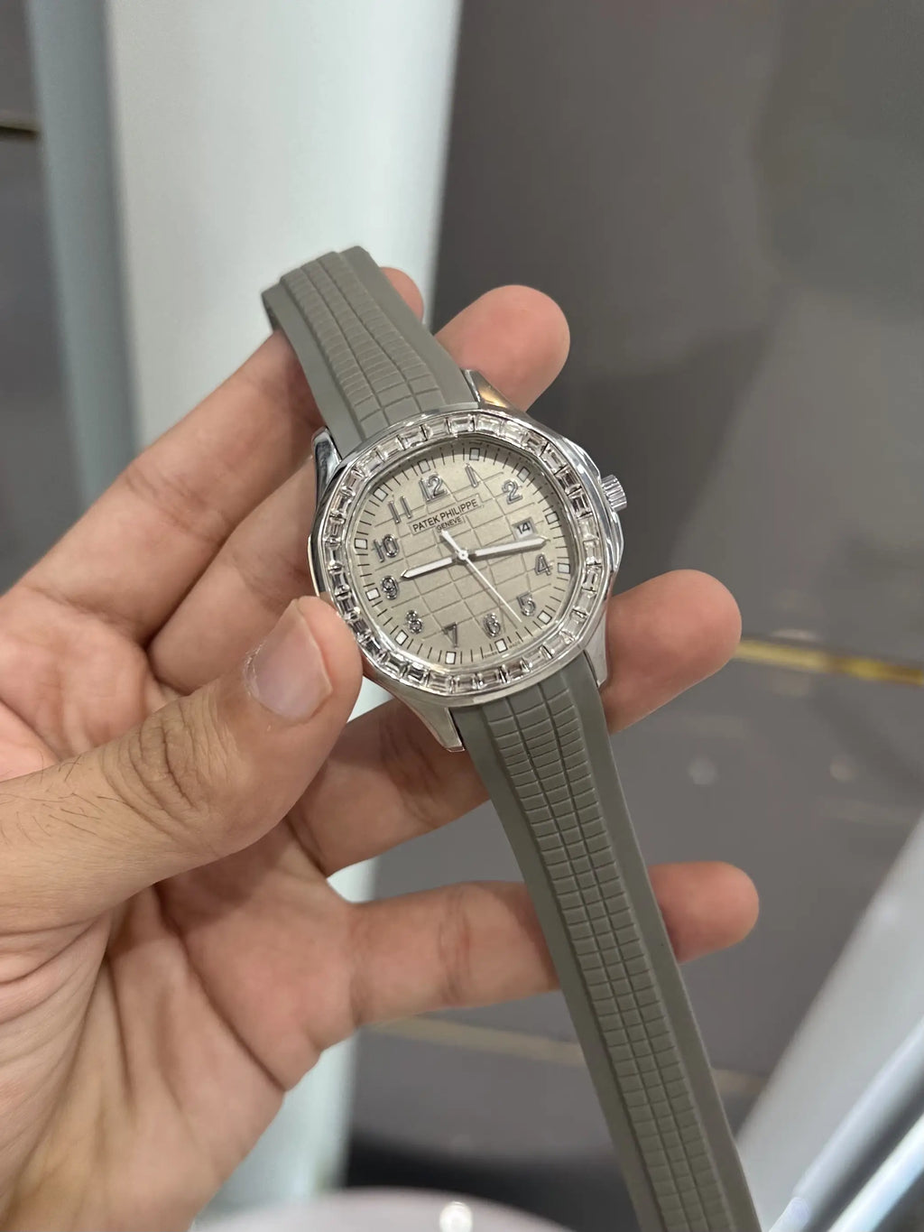 Patek Aquanaut Grey Diamond Premium W