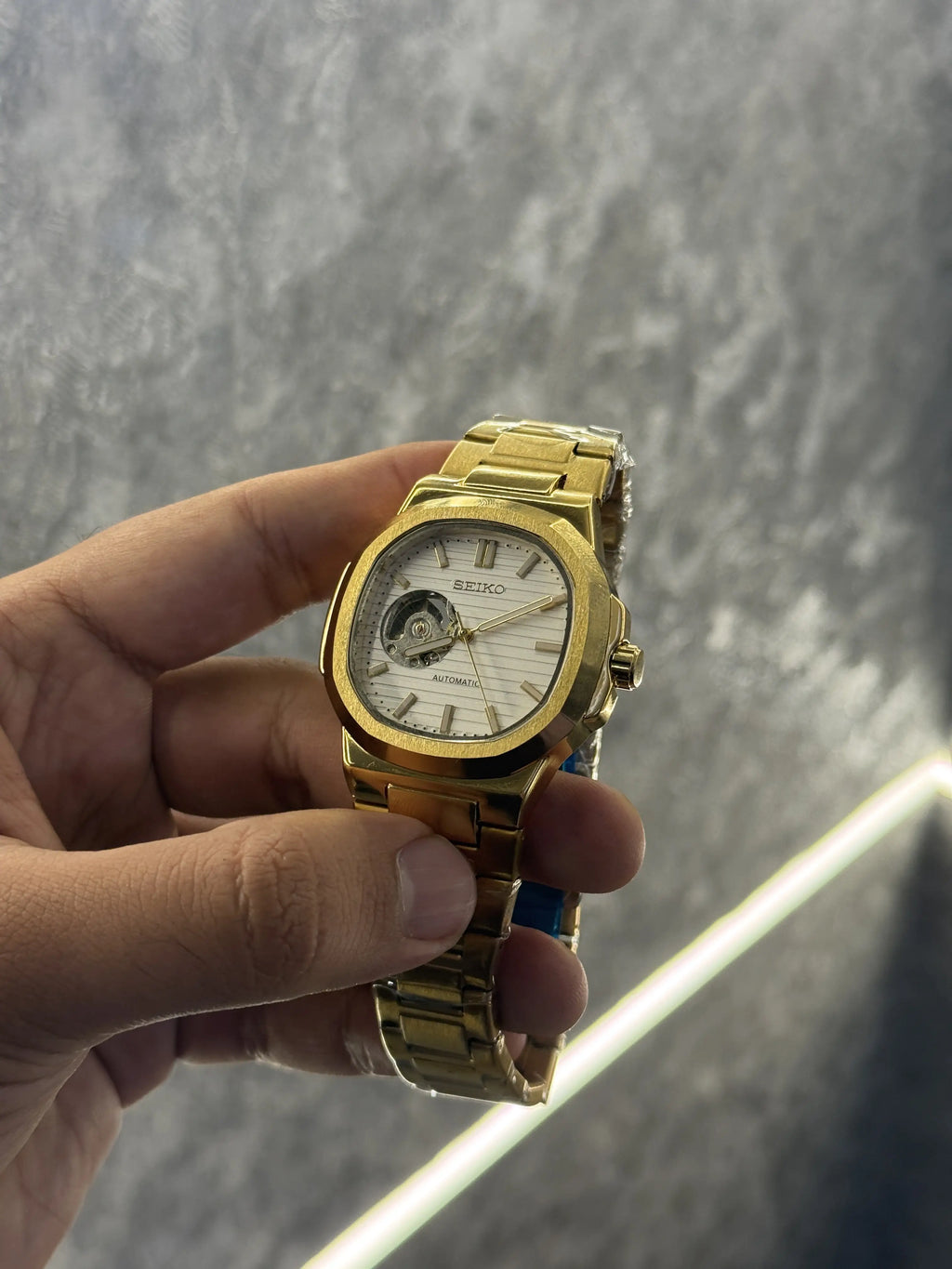 Seiko Nautilus Open heart Automatic Premium